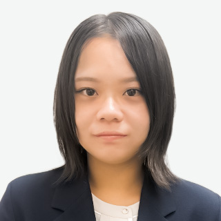 黒田真央