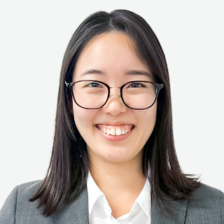 片岡由莉