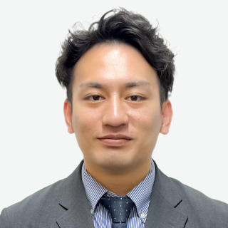 甲斐 正浩